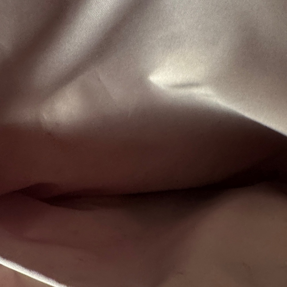 Pink - Picture 3 of 4